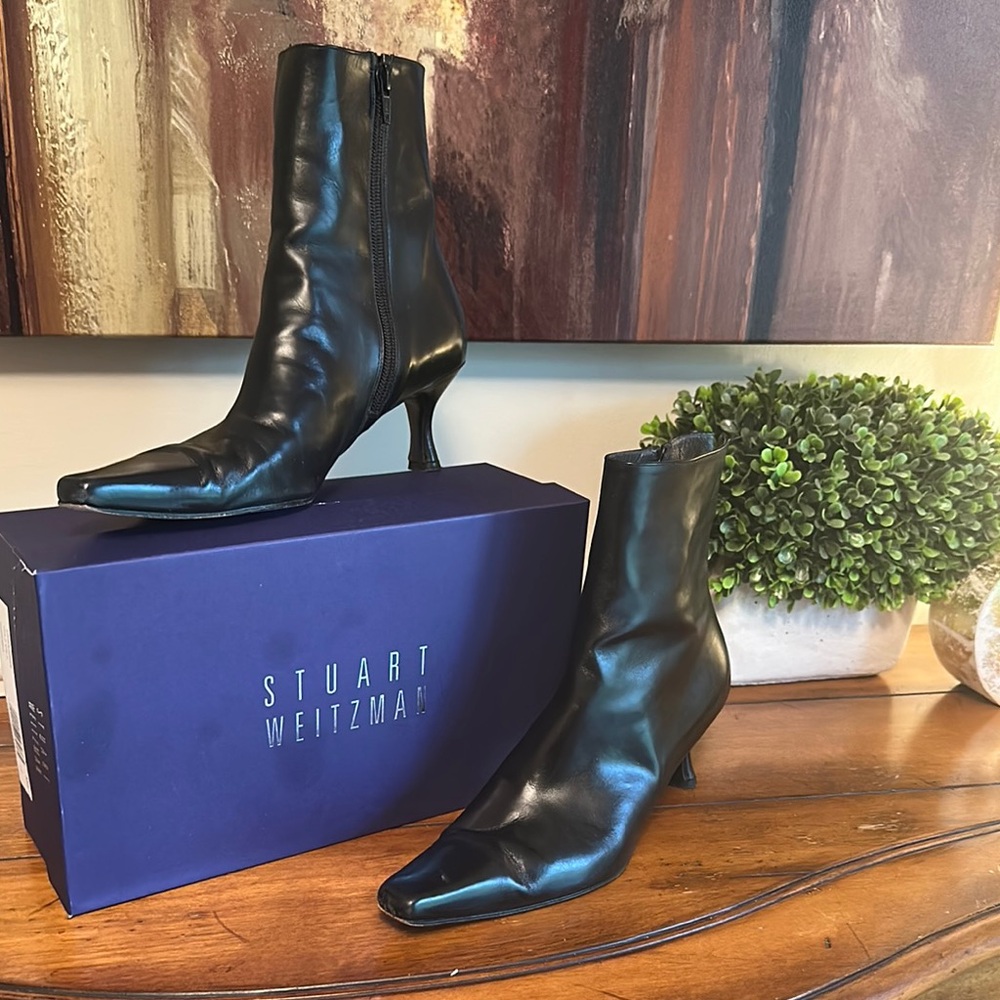 Stuart Weitzman Black Leather Ankle Boots